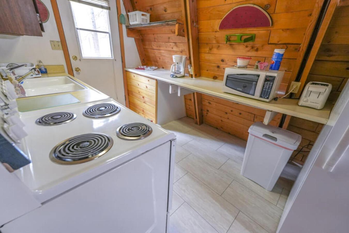 Rustic Cabin 2 - Two Bedroom Forest Lakes Estates المظهر الخارجي الصورة