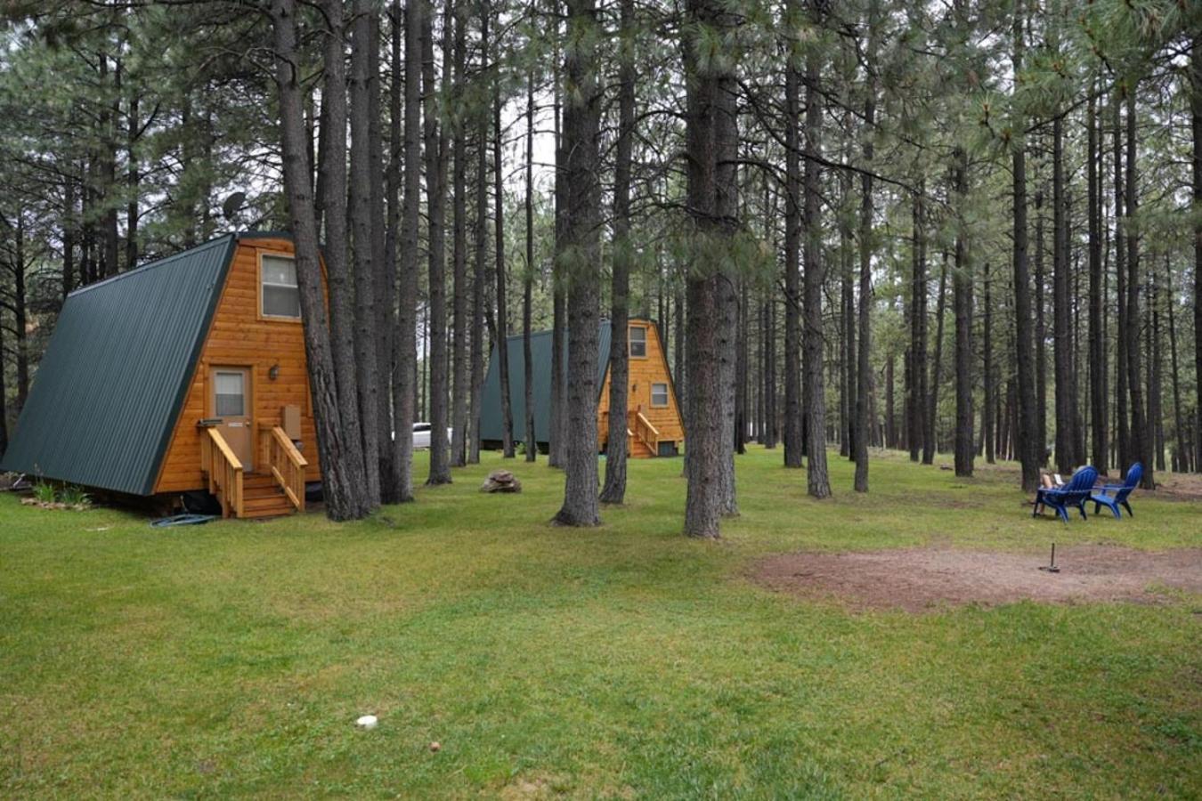 Rustic Cabin 2 - Two Bedroom Forest Lakes Estates المظهر الخارجي الصورة
